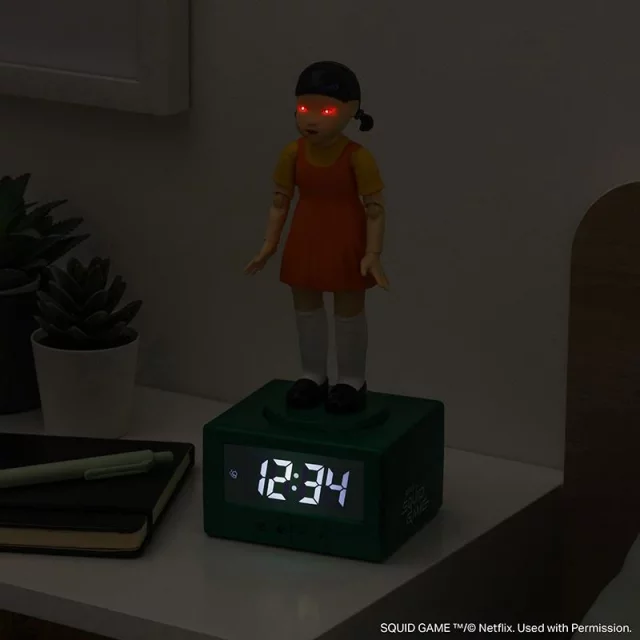 Wecker Squid Game - Young Hee (leuchtend) - Uhren