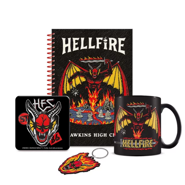 Geschenkset Stranger Things - Bumper Gift Set (Tasse, Untersetzer, Schlüsselanhänger, Notizbuch) - Socken