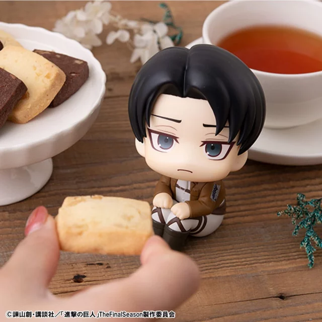 Figur Attack on Titan - Levi (Mega House) - Manga