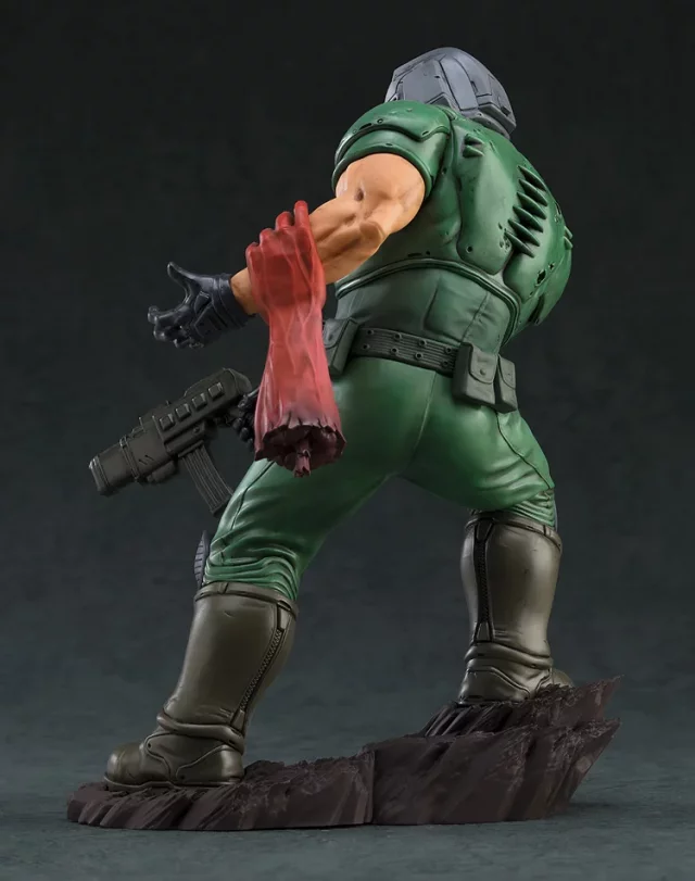 Figur Doom - Doom Marine (Pop Up Parade) (beschädigte Verpackung)