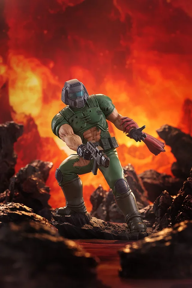 Figur Doom - Doom Marine (Pop Up Parade) (beschädigte Verpackung)