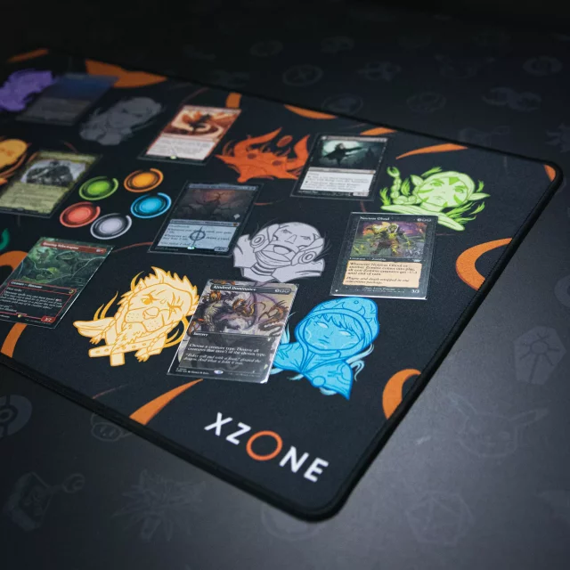 Spielmatte Xzone Originals - Planeswalkers + Hülle