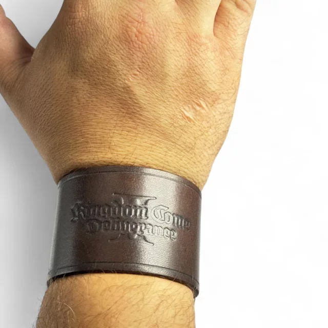 Lederarmband Kingdom Come: Deliverance II - Logo