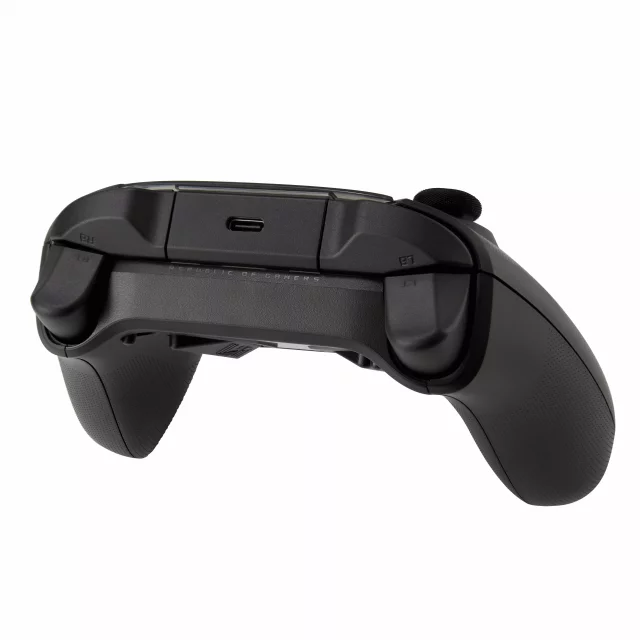 Controller ASUS ROG Raikiri (beschädigte Verpackung) - Ausgepackt