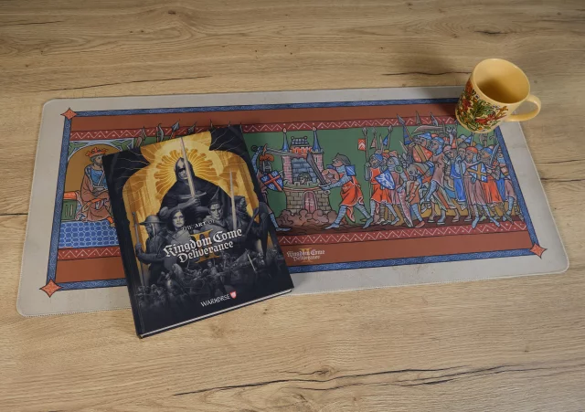 Mauspad Kingdom Come: Deliverance II - Illumination (90 × 40 cm) - Xzone Originals