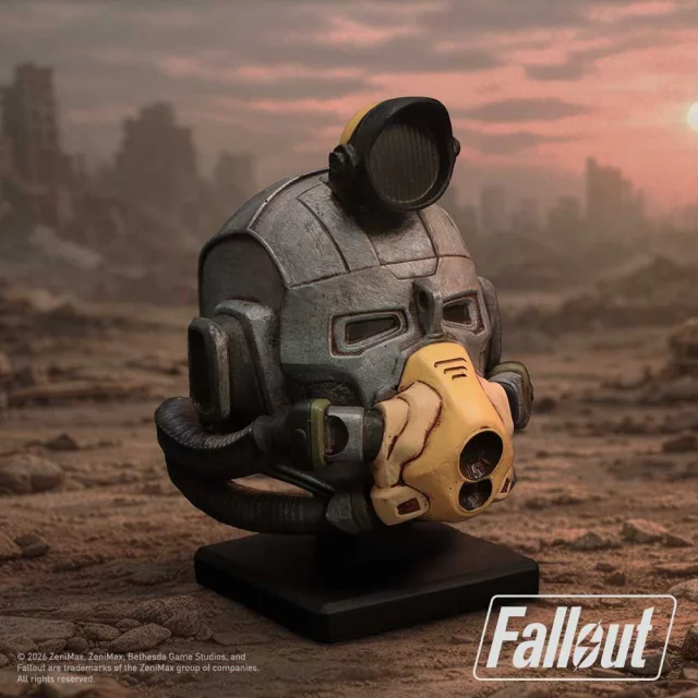 Replik Fallout - Excavator Helmet (Nemesis Now) - Nemesis Now 