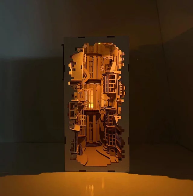 Bausatz Harry Potter - Buchstütze Diagon Alley (aus Holz) - Aus Holz