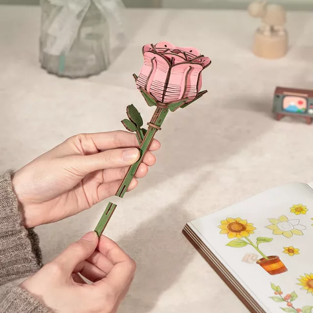 Bausatz- Rose (aus Holz) - Robotime
