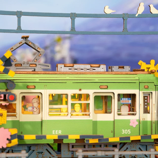 Bausatz - Sakura Journey Straßenbahn (aus Holz) - Made in Japan