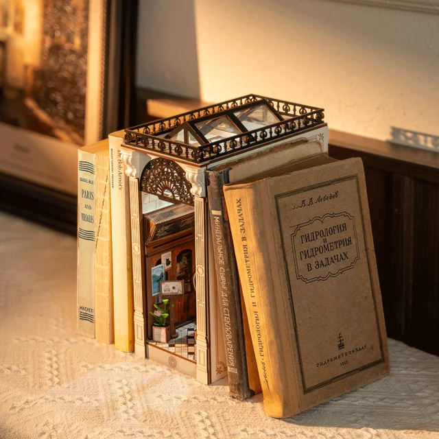 Bausatz - Buchstütze Arcade Dating (Holz) - Aus Holz