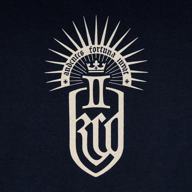 T-Shirt Kingdom Come: Deliverance II - Emblem (größe L) (beschädigte Verpackung)