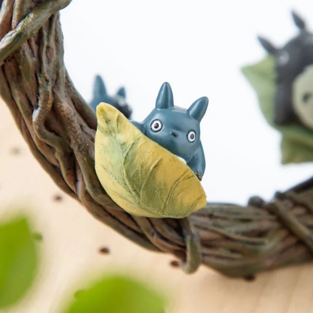Spiegel Ghibli - Flowers Garland Totoro (My Neighbor Totoro) - Poster