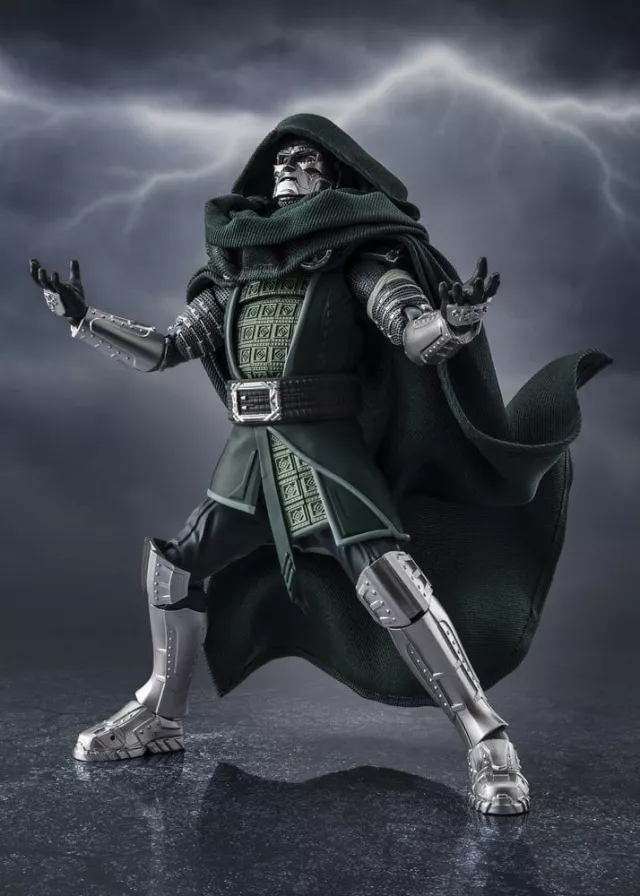 Actionfigur Avengers: Doomsday - Doctor Doom PVC (S.H.Figuarts) - Marvel