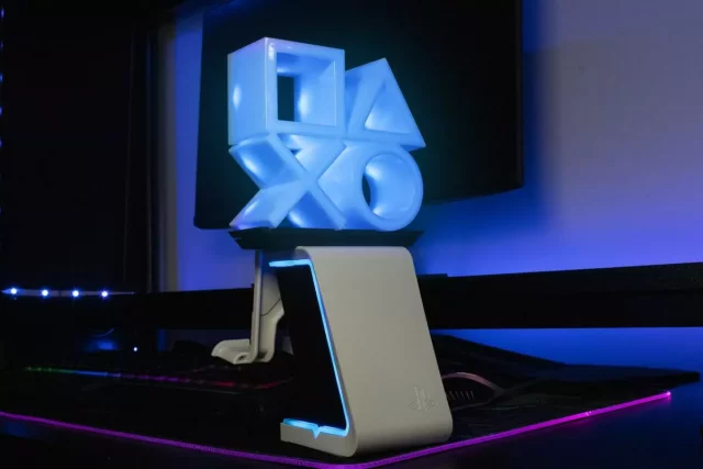 Figur Cable Guy - PlayStation Ikon Phone and Controller Holder - Ständer