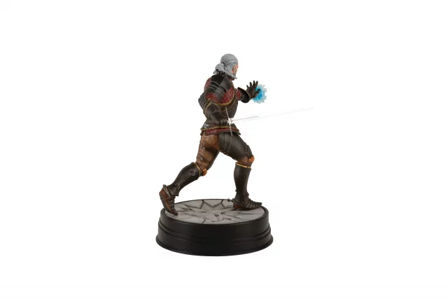Figur The Witcher 3 - Geralt Toussaint Tourney (Dark Horse) (beschädigte Verpackung)