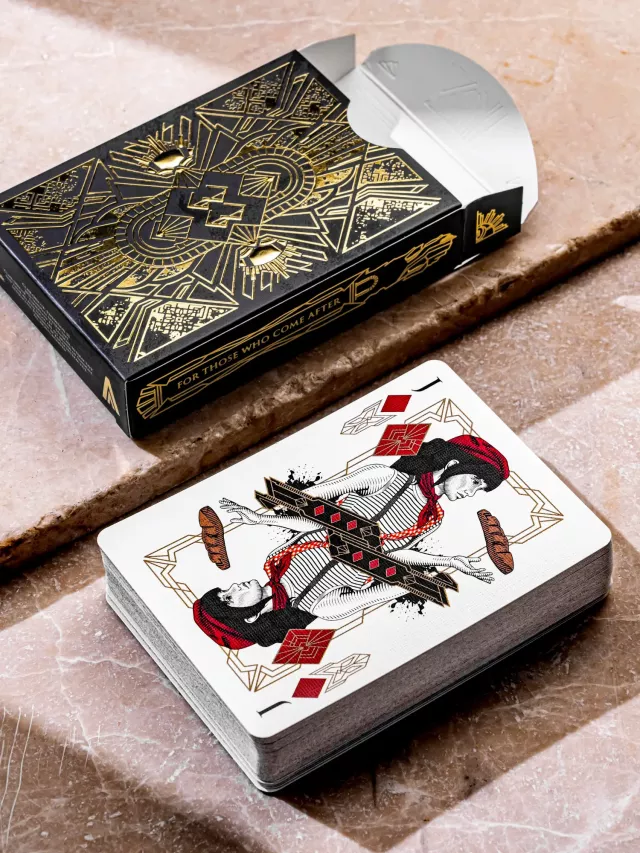 Spielkarten Clair Obscur: Expedition 33 -  Obscur Edition