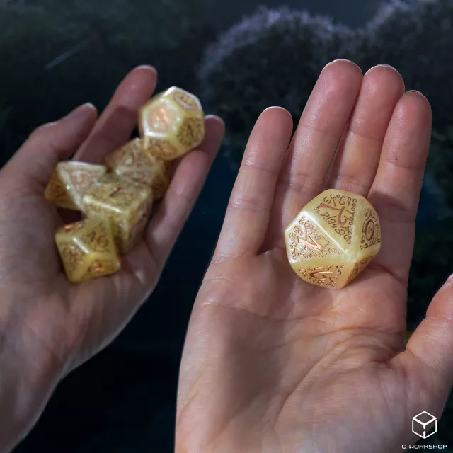 Würfel Q-Workshop: Elvish Jumbo Dice Set (Q-Workshop)