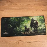 Mauspad Kingdom Come: Deliverance II - Keyart Heinrich und Köter im Wald