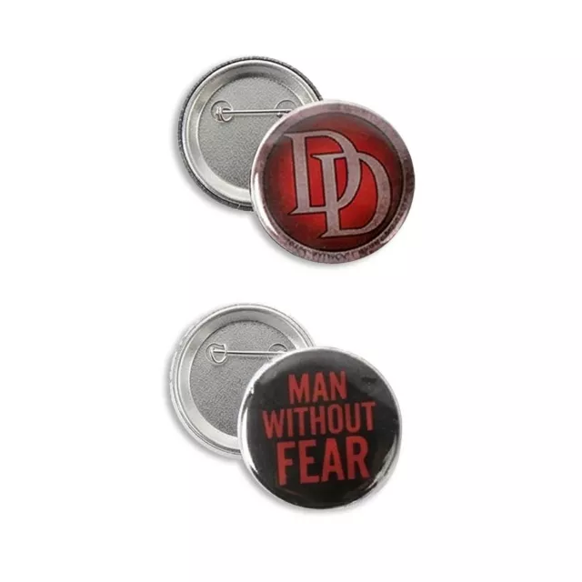 Geschenkset Marvel - Daredevil (T-Shirt, Ansteckpins, Aufnäher, Socken) (Größe M) - Aufnäher