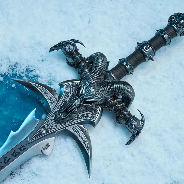 Replika der Waffe aus World of Warcraft - Frostmourne Sword 1/1 - Statue