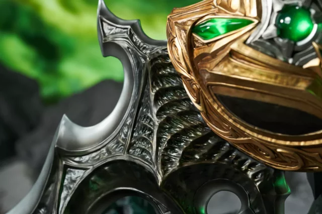 Waffenreplik World of Warcraft - Warglaive of Azzinoth Replica Scale 1/1 - Schwert