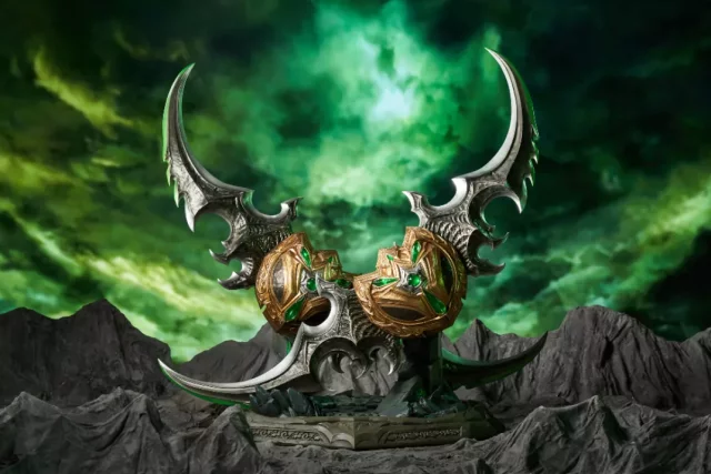 Waffenreplik World of Warcraft - Warglaive of Azzinoth Replica Scale 1/1 - Blizzard
